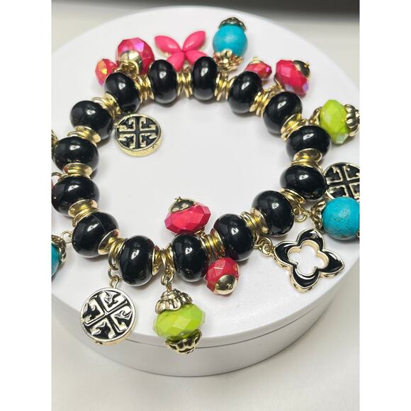 Chic Black & Gold Charm Strectch Bracelet with Maltese Cross & Quatrefoil Charms - Picture 2 of 9